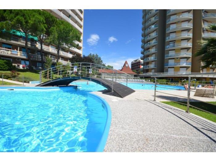 Residence La Duna Lignano Sabbiadoro Bagian luar foto